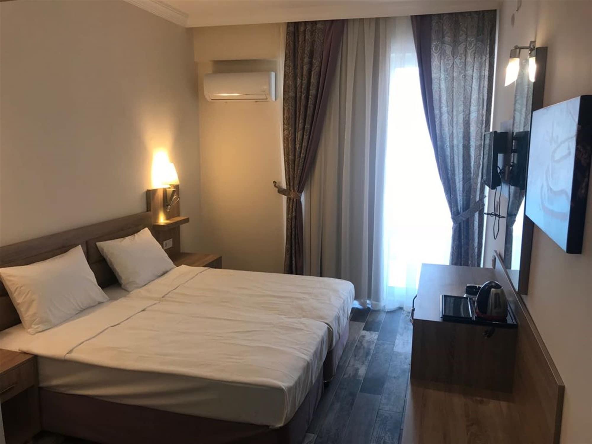 Arsi Enfi City Beach Hotel Alanya Bagian luar foto