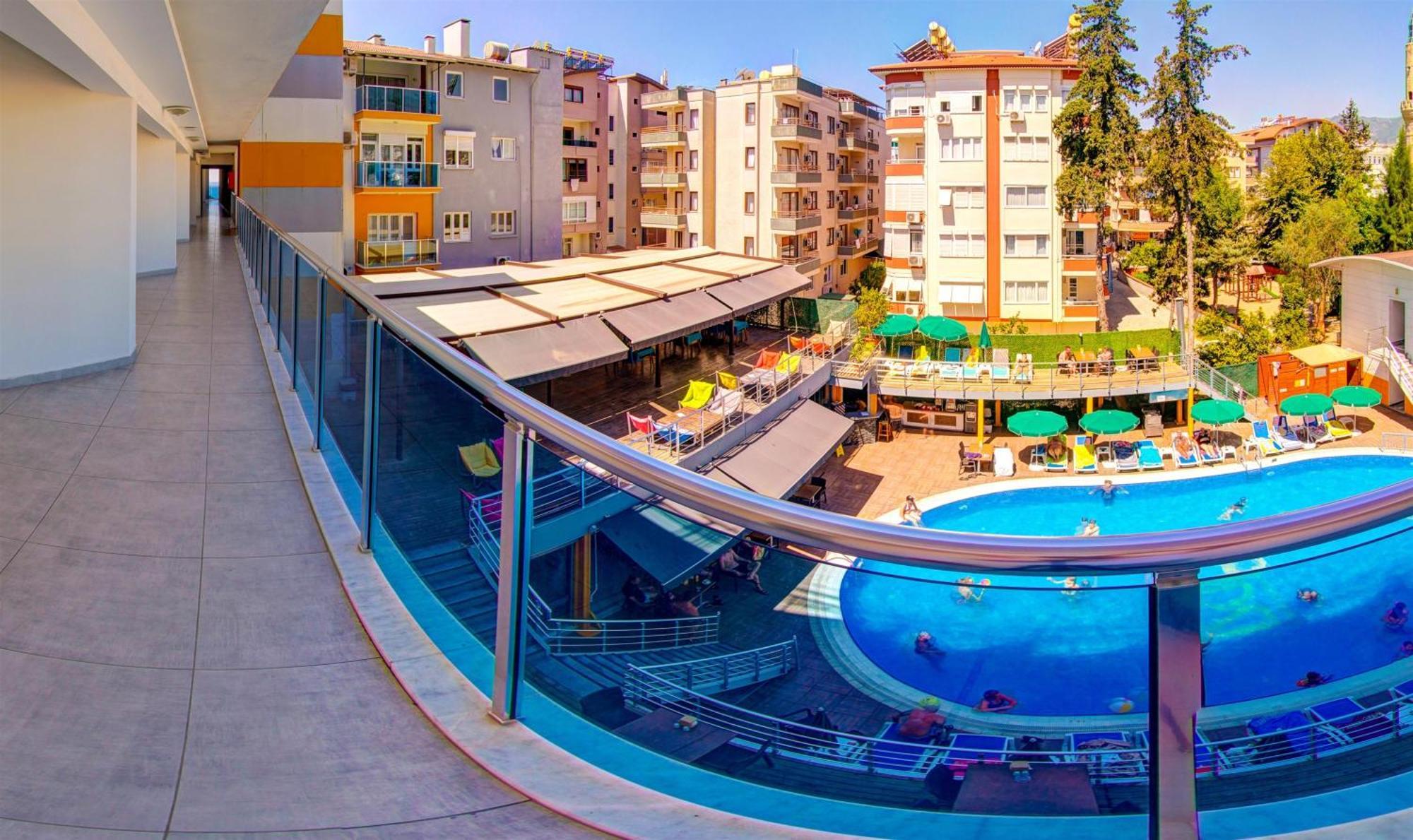 Arsi Enfi City Beach Hotel Alanya Bagian luar foto